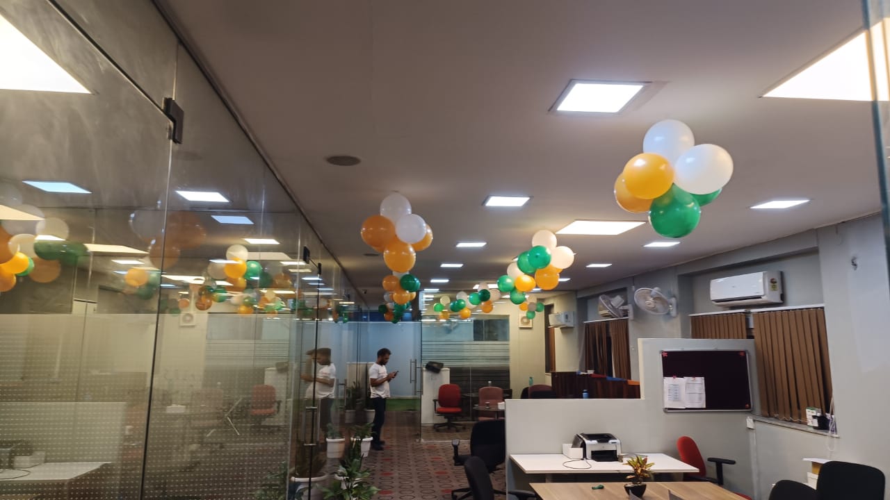 Tricolor Balloon clusters bunches decoration for Independence day Republic day