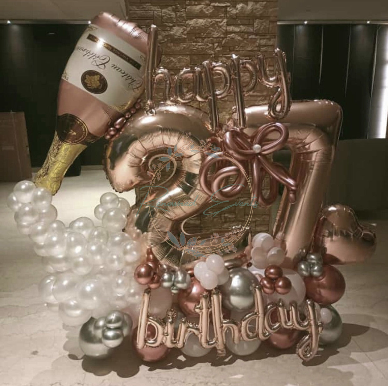 Balloon Bouquet with Champagne Foil & Happy Birthday Cursive