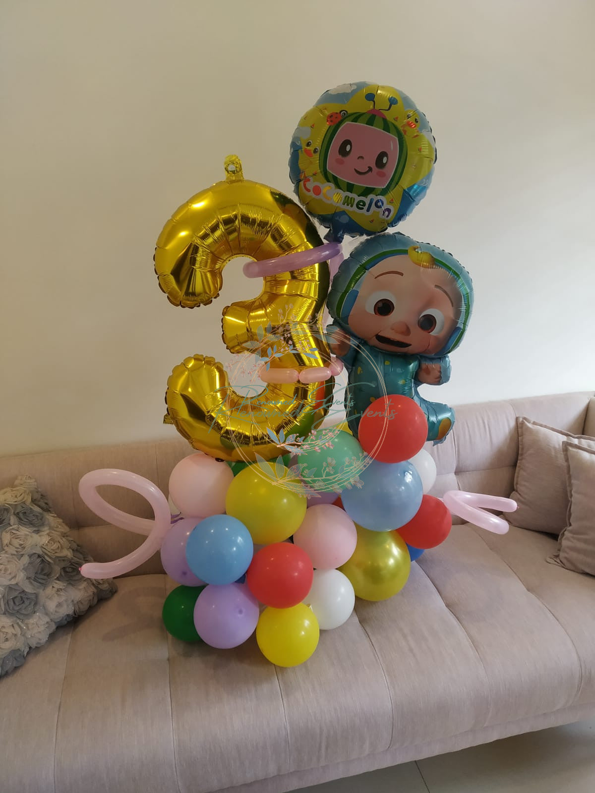 Balloon Bouquet with Two Cocomelon Foil