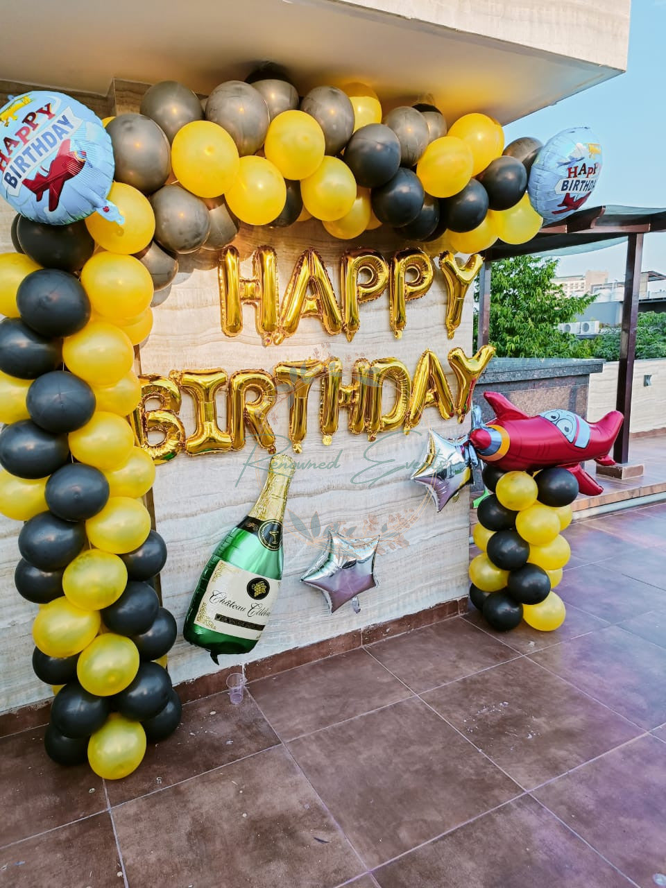 Balloons Arch Decor with Metallic balloons for her
