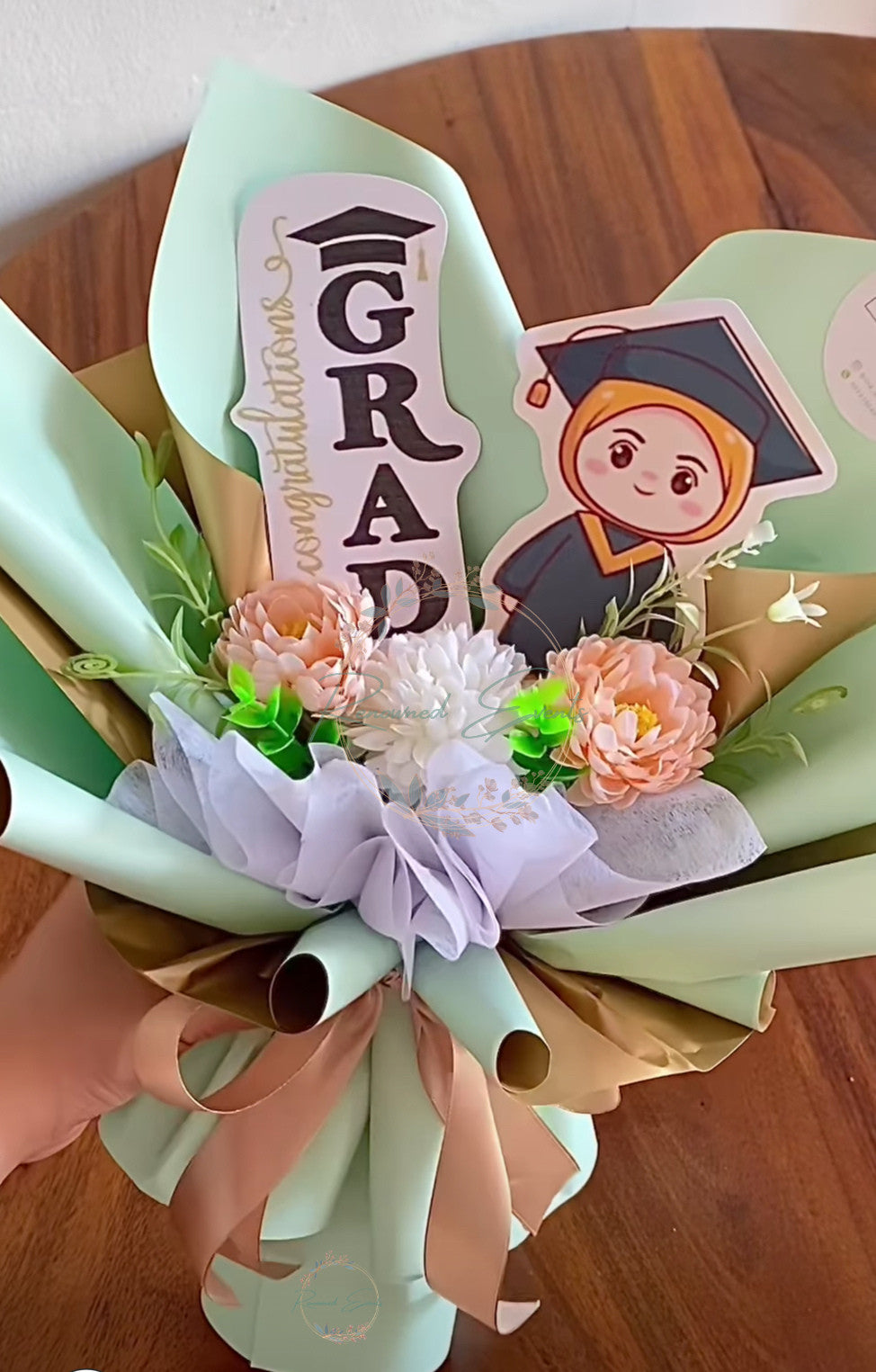 Blooms of Achievement: Congrats Grad Flower Bouquet