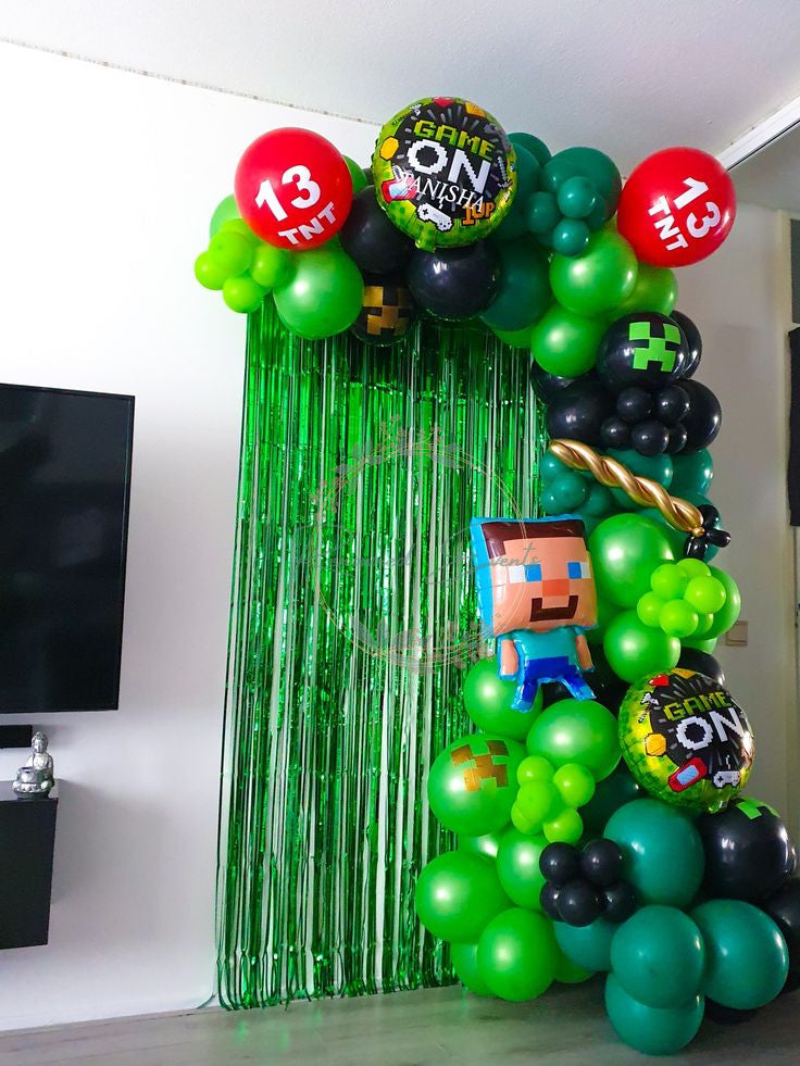 minecraft backdrop for birthday celebration