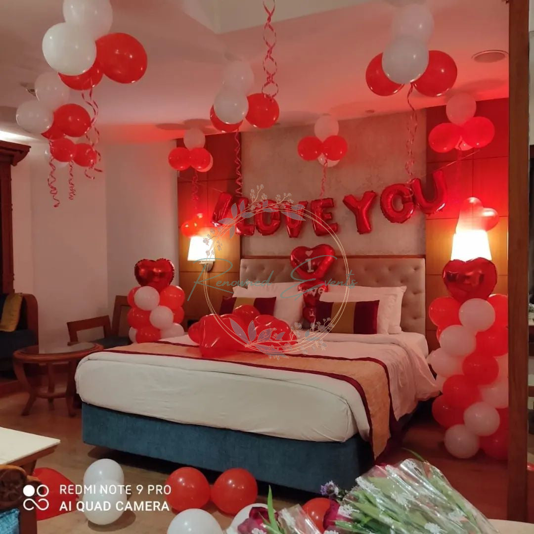 Surprise Proposal Decoration with Banner Foil & Balloons Standee