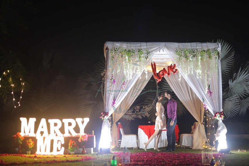 Surprise Proposal Decoration with Marry Me Light, Rose Bouquets & Frame Stand
