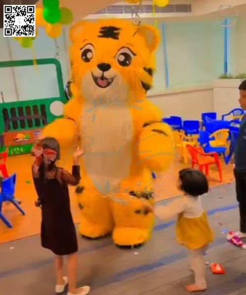 Live Character for kids party